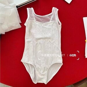 Yumiko crushed velvet white super cute Jane leotard size M